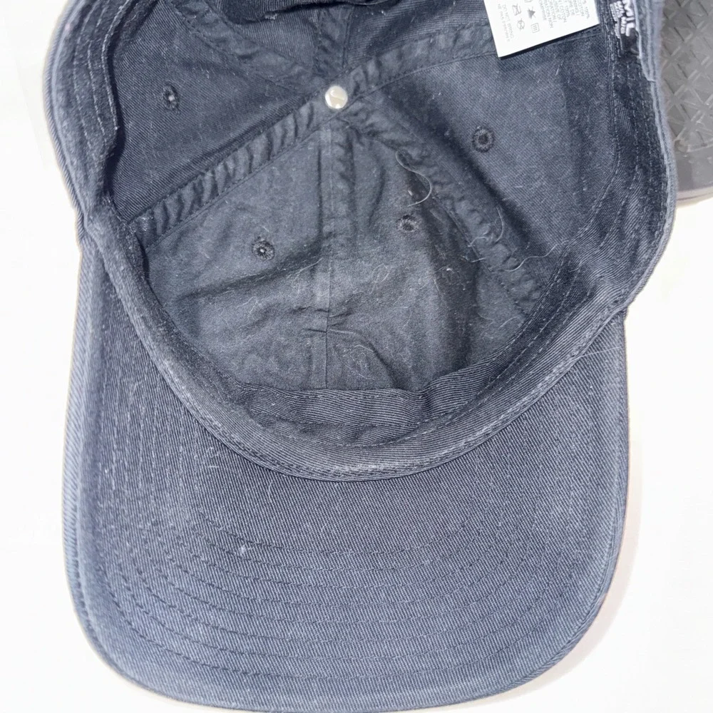 Nike rise structured